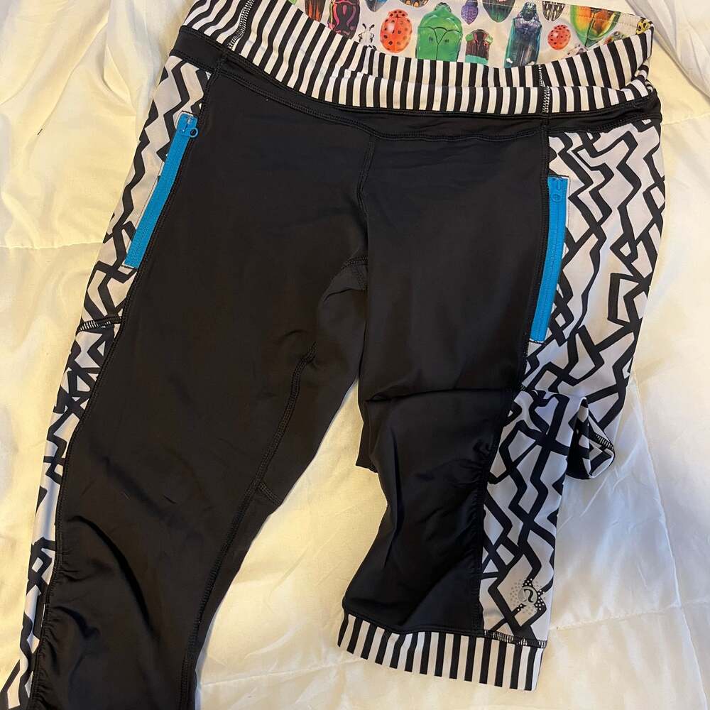 Lululemon Seawheeze Speed Tight III Ruching Classic Stripe Black White Leggings